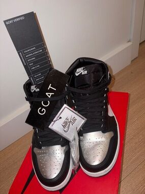 (USED)Silver Toe Jordan 1 High Black & Silver Metallic